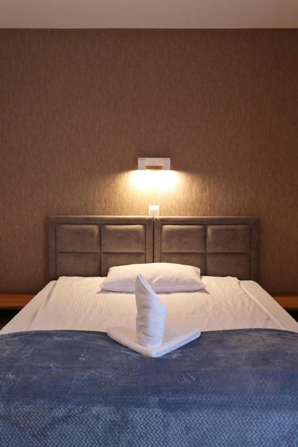 M&W Hotel Wronowski Łomża 外观 照片